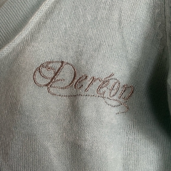 Dereon Short Sleeved Zip Up Sweater Size Medium - Picture 4 of 4